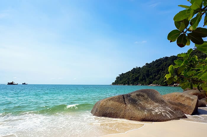 beautiful-seascape-pangkor-island-malaysia