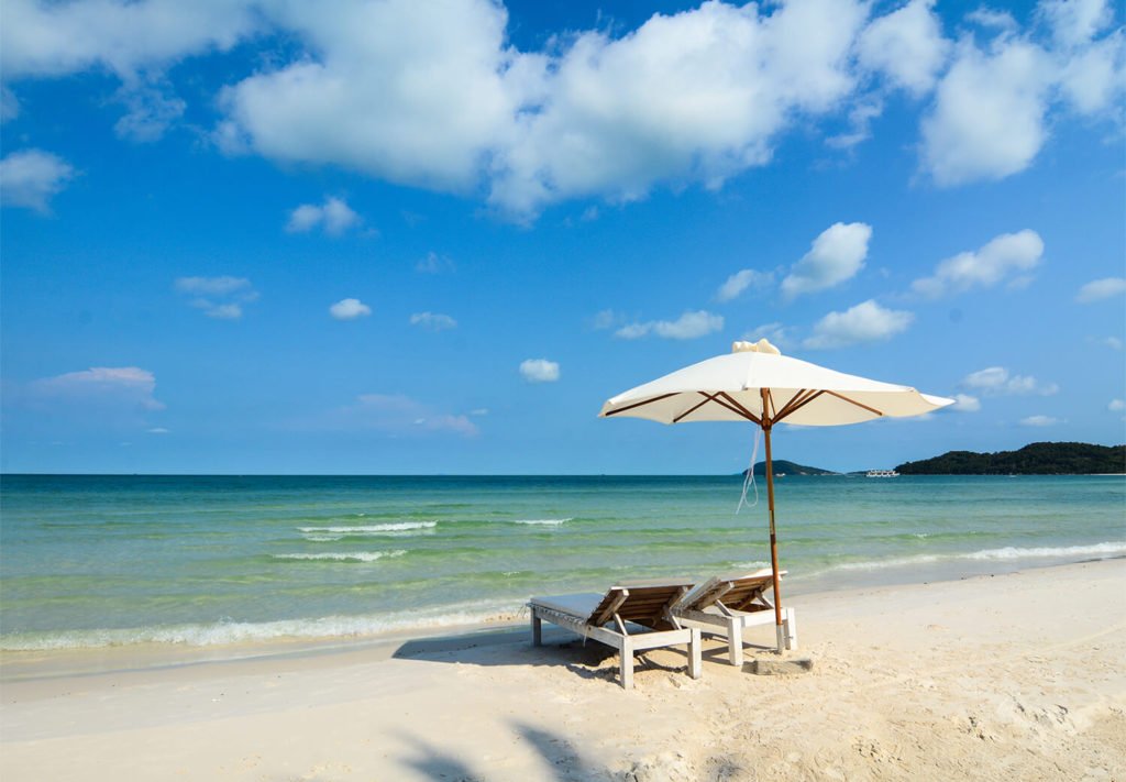 relaxing-chair-with-umbrella-on-the-beach-in-nha-trang-vietnam-72399237